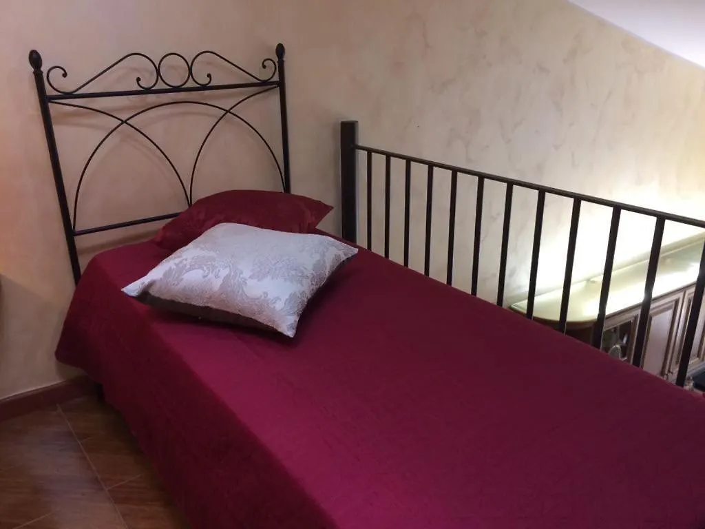 Appartamento Marielle Maison Santo Stefano di Camastra 0*,