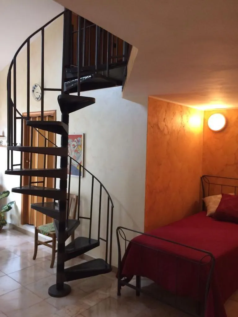 Marielle Maison Apartment Santo Stefano di Camastra